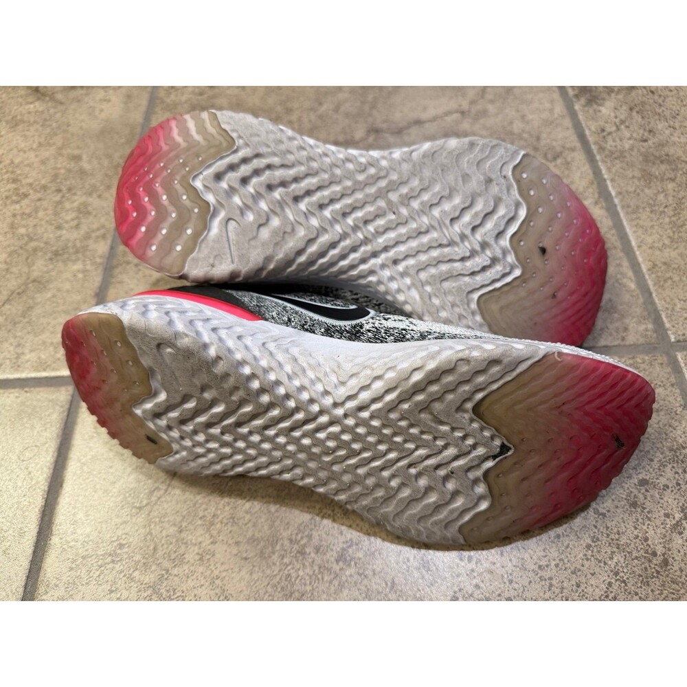 Nike Epic React Flyknit Running Shoe - image 6